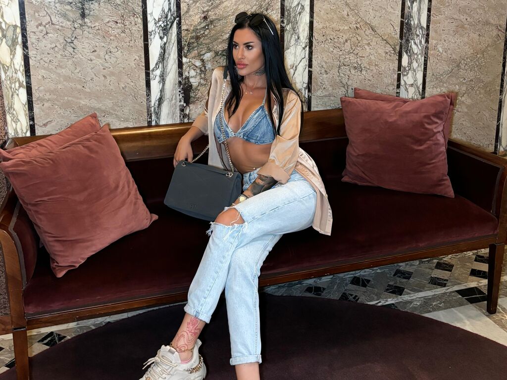 EllieKey
